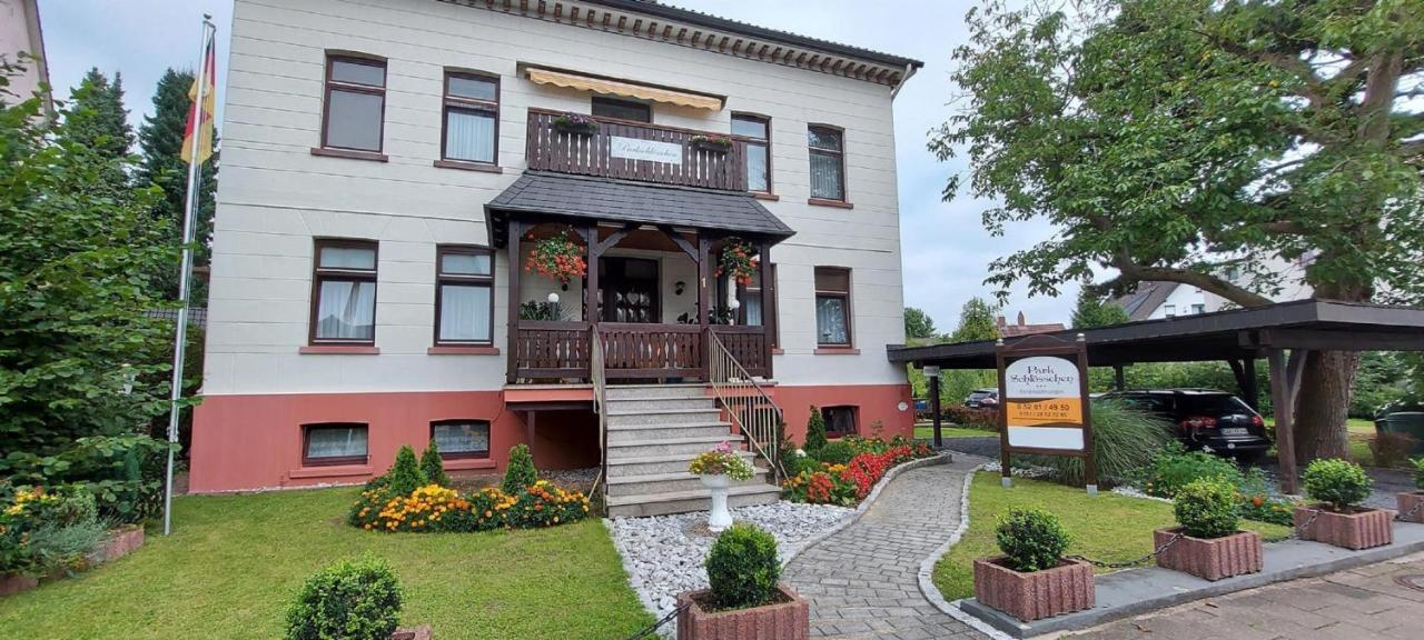 Ferienwohnungen Parkschloesschen Bad Pyrmont Bagian luar foto